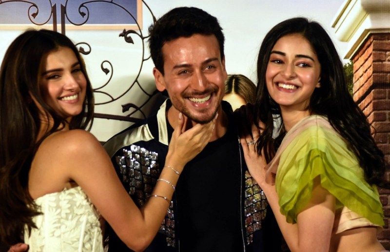 ananya-pandey-said-she-had-best-kiss-with-tiger-shroff
