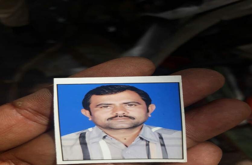 accident in two trucks, two died