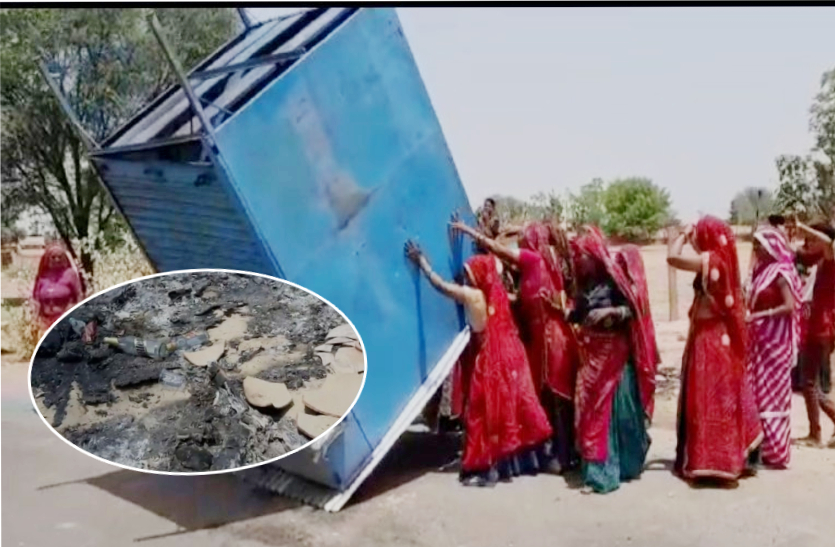 पलसाना के नजदीकी गांव माजीपुरा में एक थड़ी पर अवैध शराब बिकने से बढ़ रहे असामाजिक तत्वों के खिलाफ महिलाओं का आक्रोश आज उबाल खा गया।