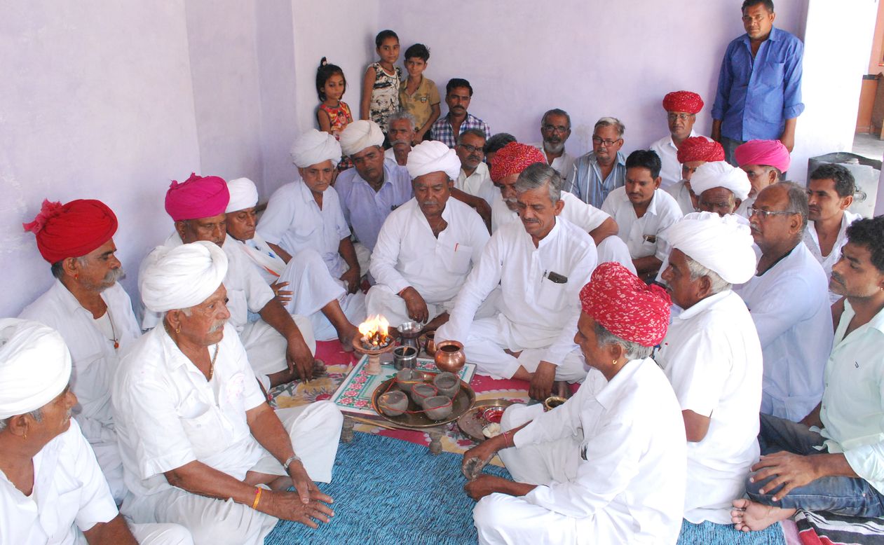 शगुन देख खिले चेहरे, अच्छी बारिश की उम्मीद, जमाने की आस
