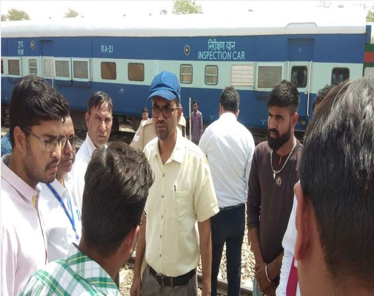 bikaner DRM visit mahajan railway station