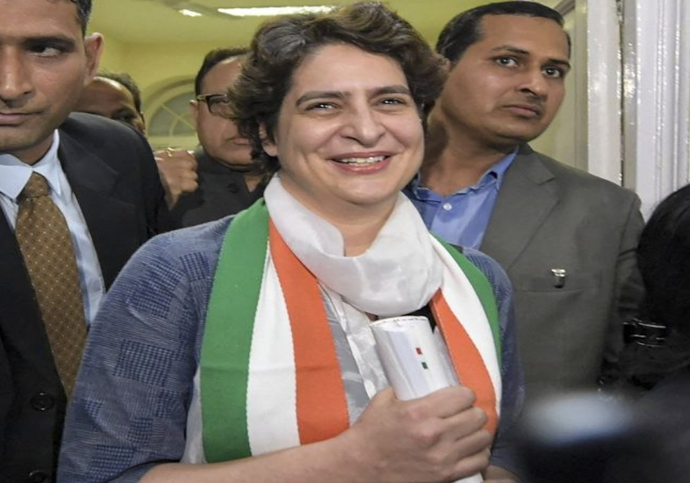 Priyanka Gandhi Maneka Gandhi Varun Gandhi in Sultanpur