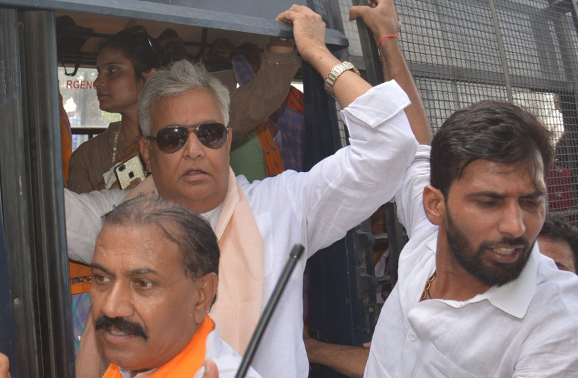 kirodi lal meena protest in alwar