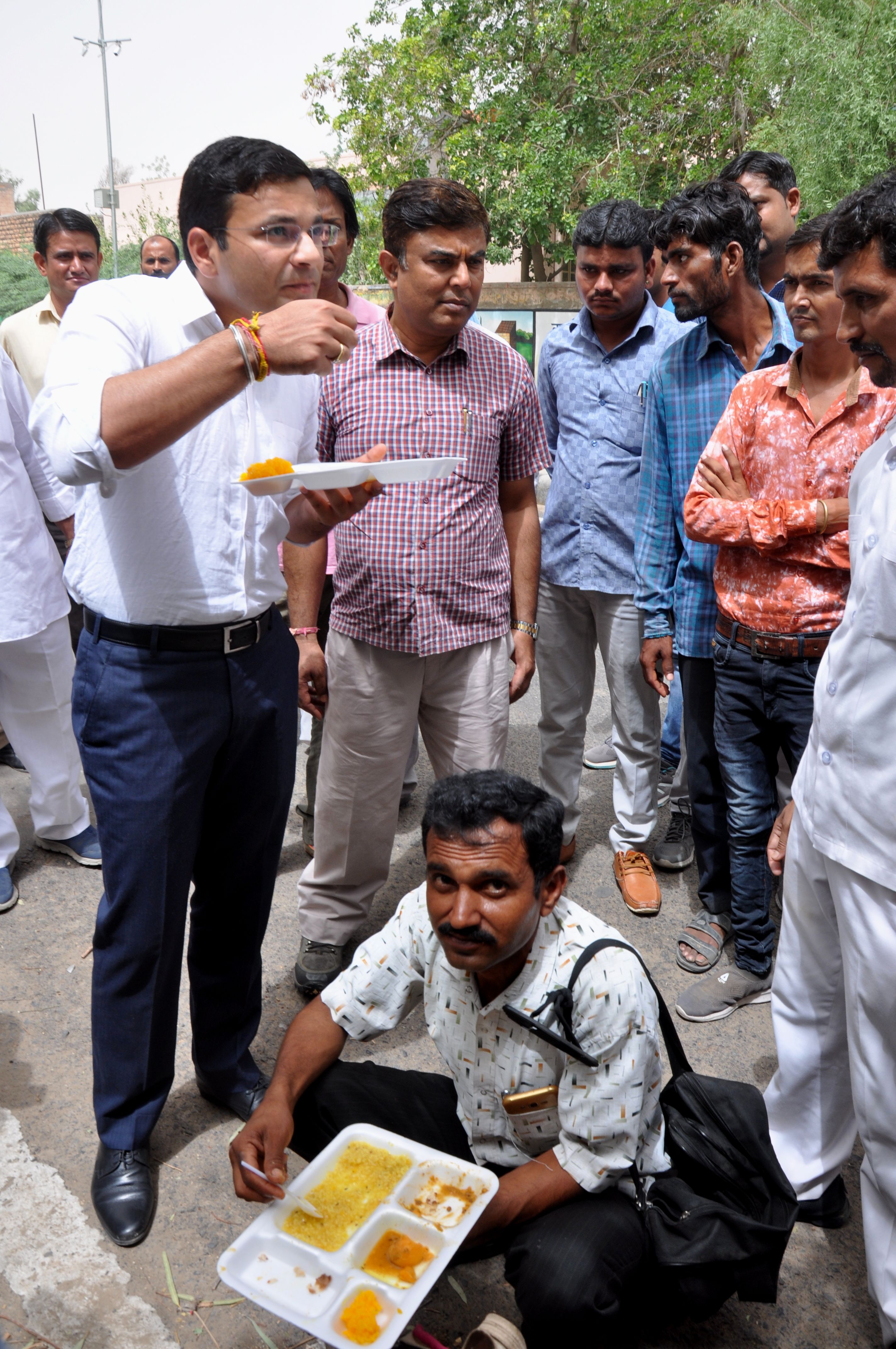Toy train, fountains will run for children in Mahavir Park