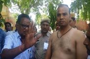 protest of corporater in ajmer, remove shirt