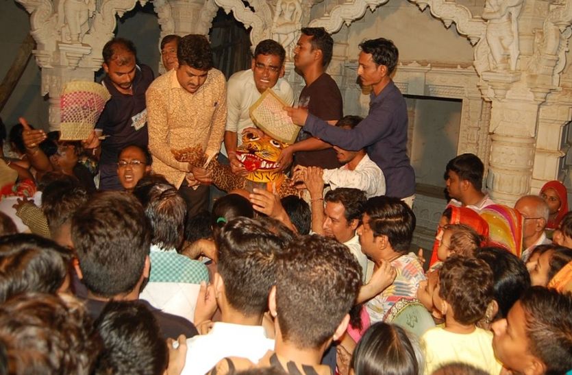 Nrasinh chatrudashi festival