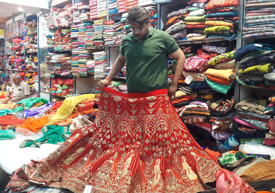 A picture of every moment of marriage on Lehnga