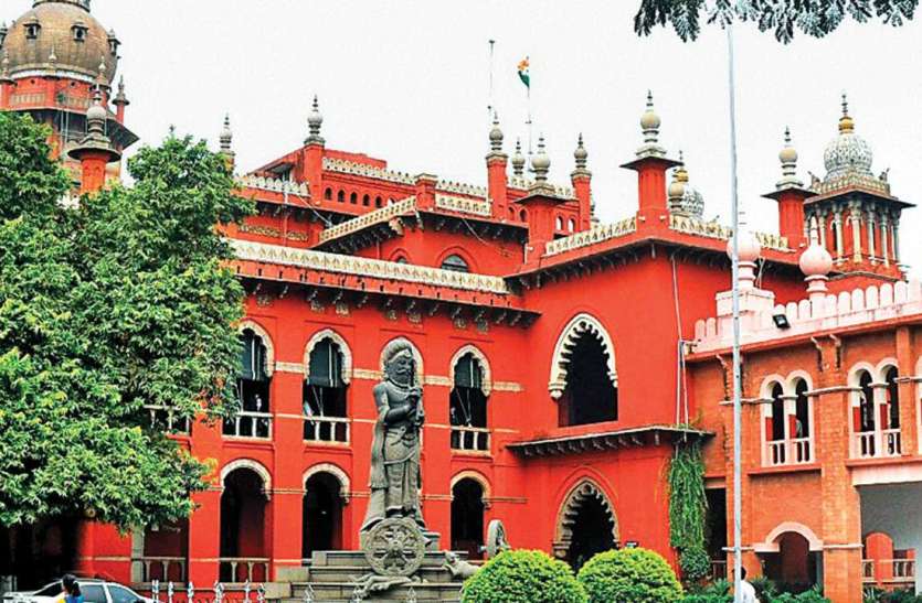 Don't pressure parents to buy school and lunch bags: Madras HC