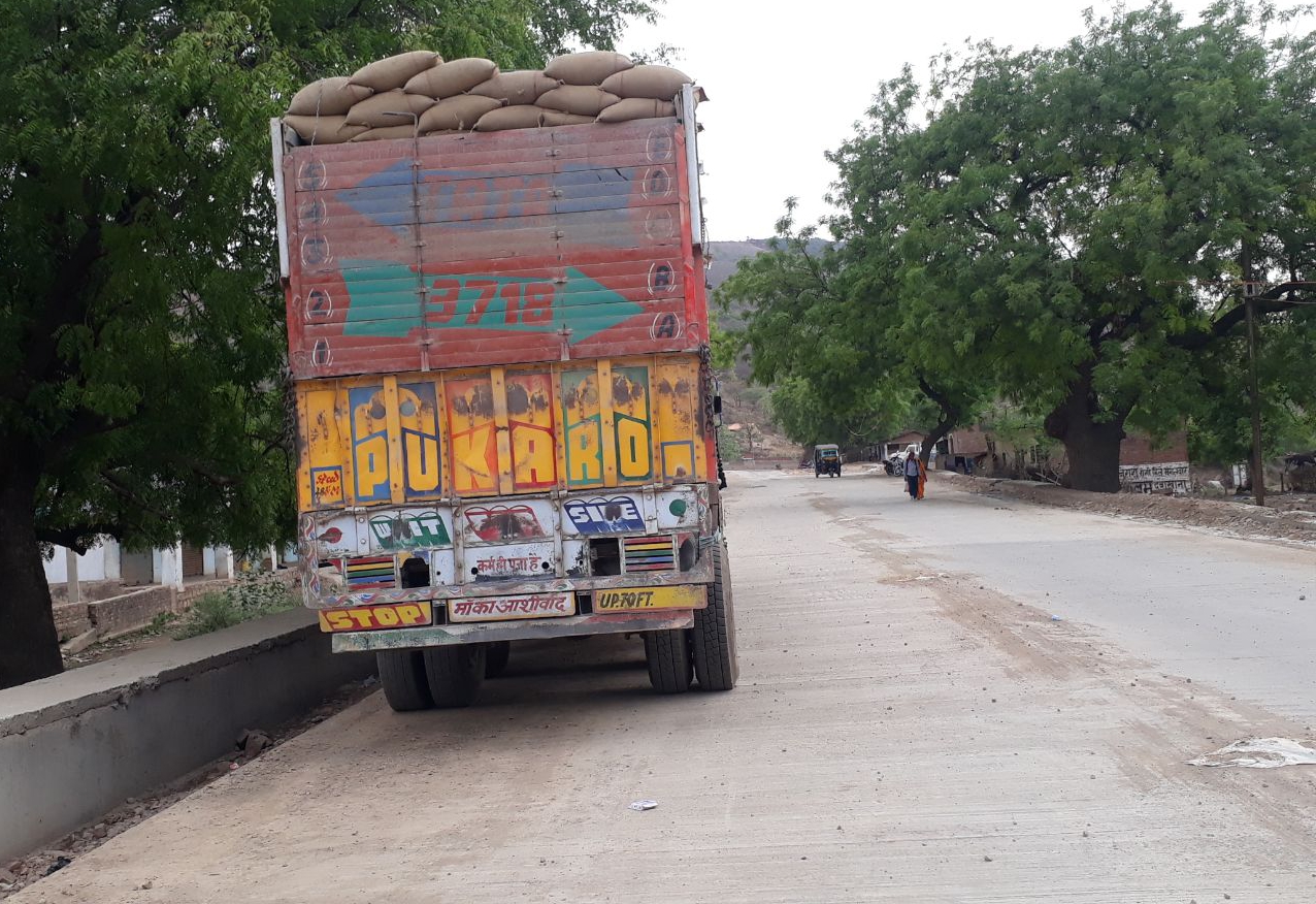 Overload transport of wheat-rice after the ban