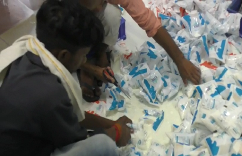 detergent powder mixing in milk