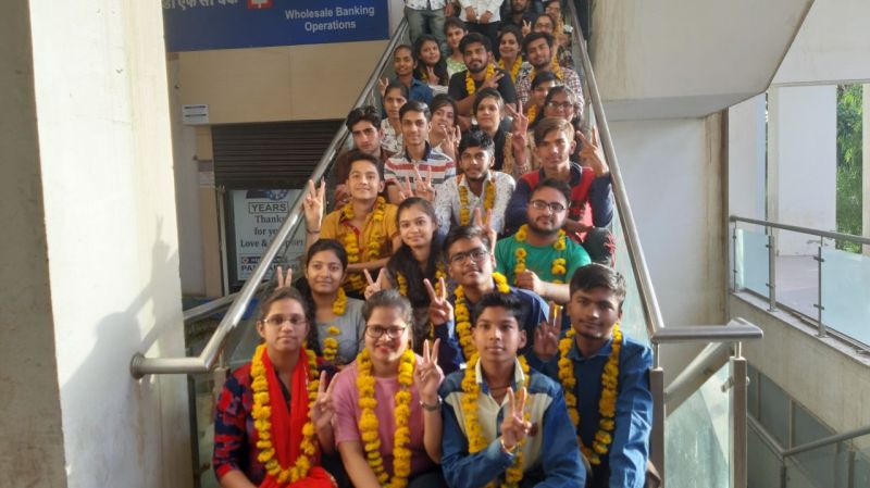 Daughters ahead in the Arts, then backward students