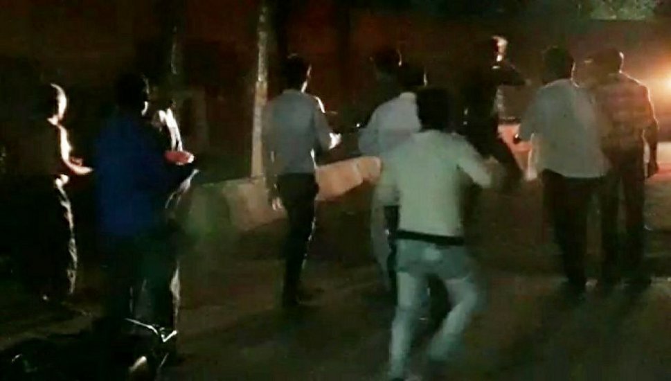 badmas attacked a youth in Singrauli near Banooli