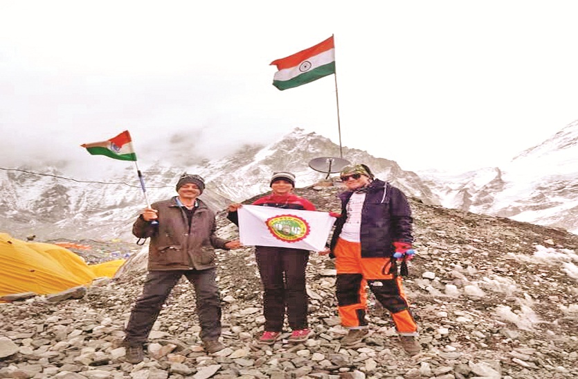 bhawna dehriya climb on mount Everest peak