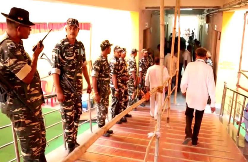 भाजपा को अब तक दो लाख 23 हजार 780 मत, पुलिस आने-जाने वालों की लगातार कर रही जांच