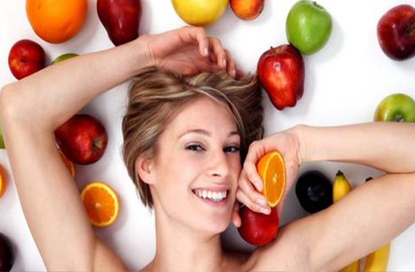 make-skin-healthy-and-beautiful-from-fruits