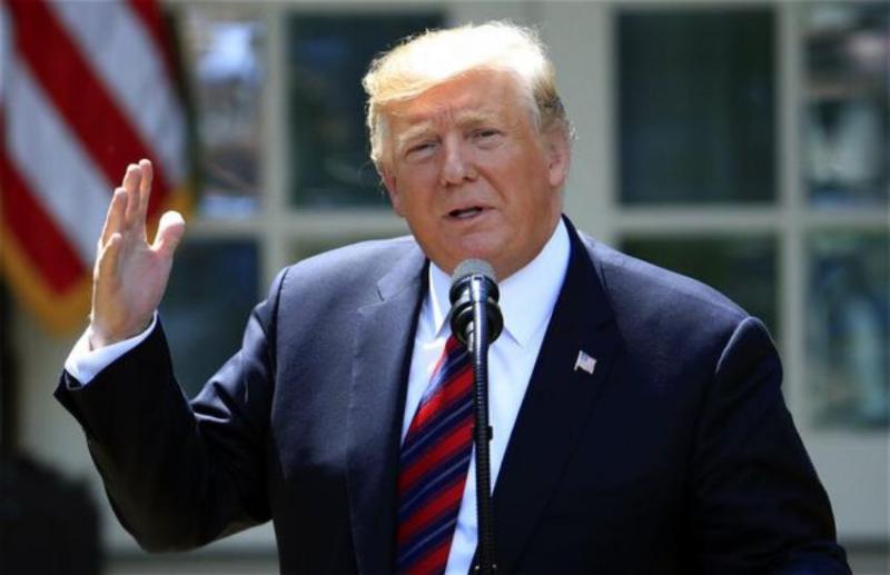 डोनाल्ड ट्रंप