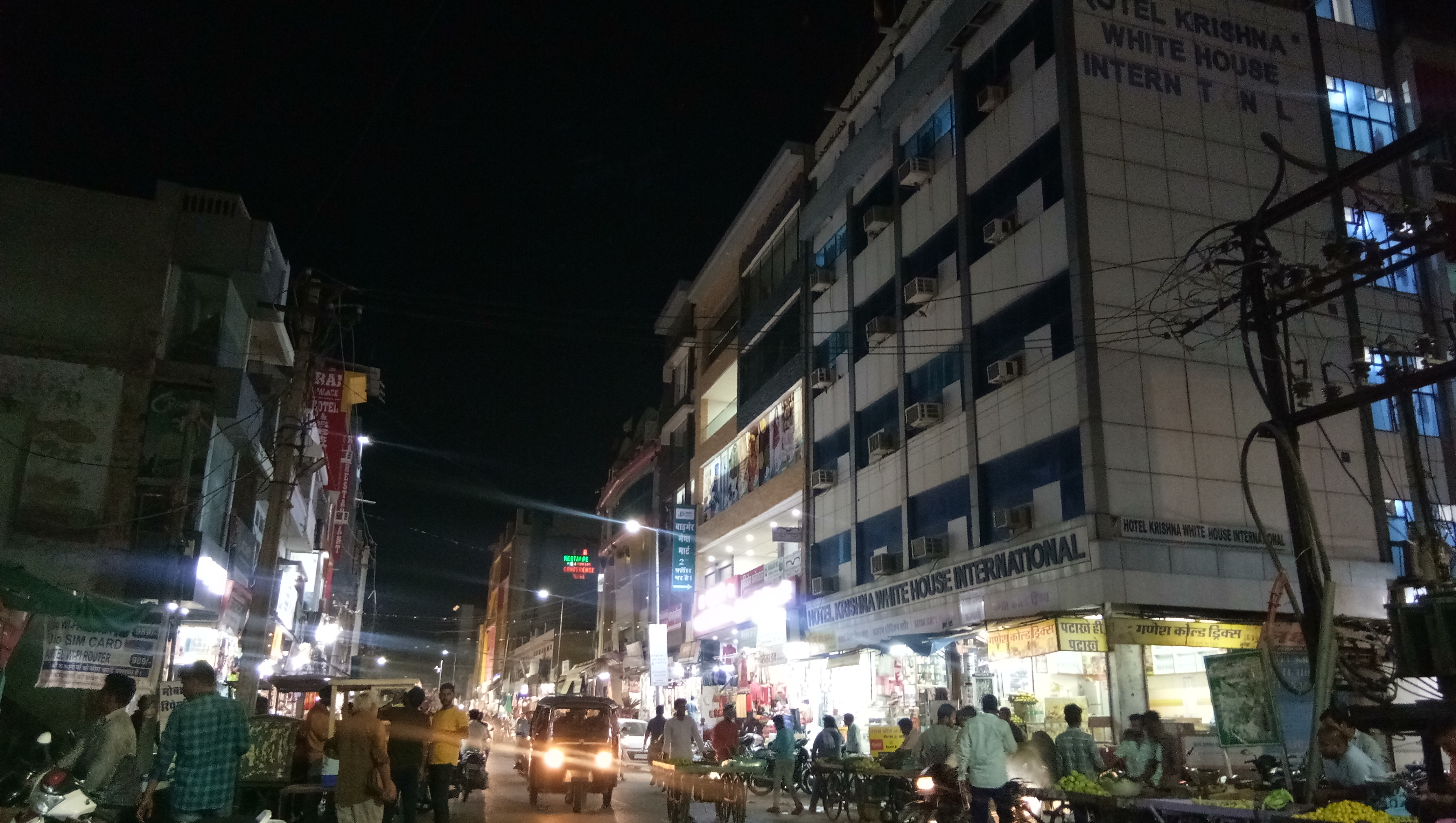 No adequate arrangement to control fire in malls and buildings