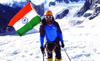 Ratnesh missed, Sihor's daughter shifted mount Everest