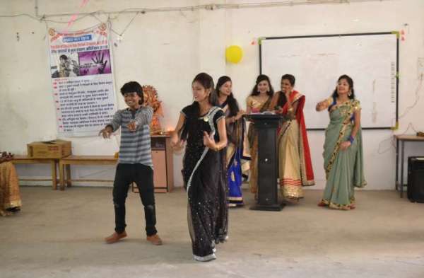 Organizing Farewell Party at Girls College katni