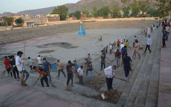 Rajasthan patrika amratam jalam at Lal Diggi Alwar