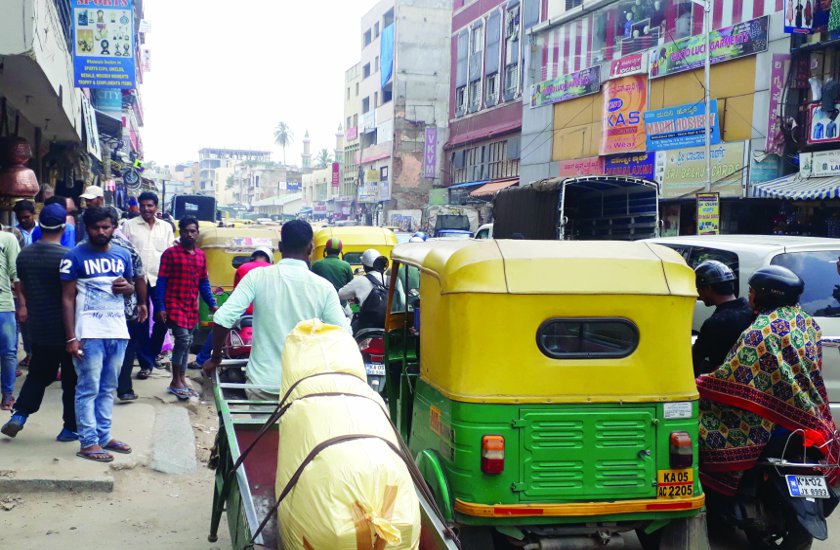 बेंगलूरु के कई बाजार असुरक्षित