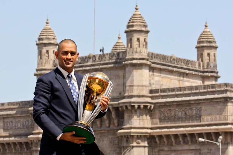 Dhoni With World Cup