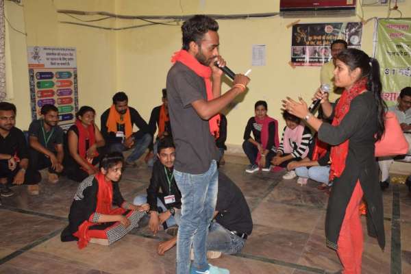 विश्व तम्बाकू निषेध दिवस: नुक्कड़ नाटक के माध्यम से दिया नशा मुक्ति का संदेश