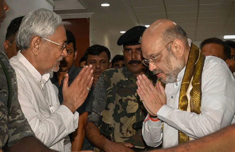 nitish kumar and amit shah