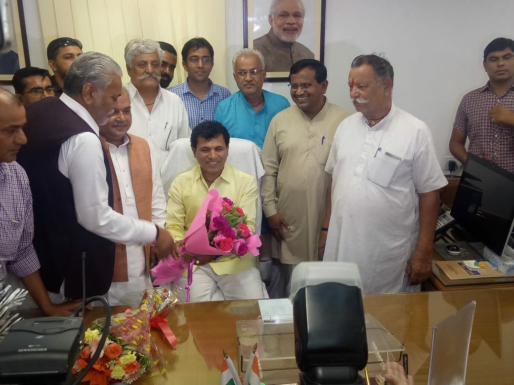 Kailash becomes agriculture minister