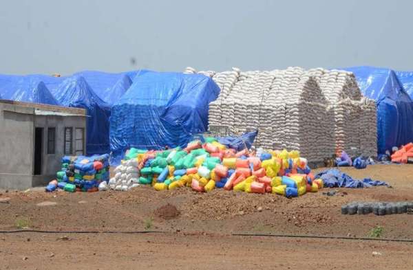 डेढ़ लाख क्विंटल के लिए बने कैप