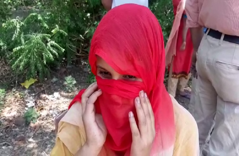 The family handed the daughter to the Talibani punishment on love