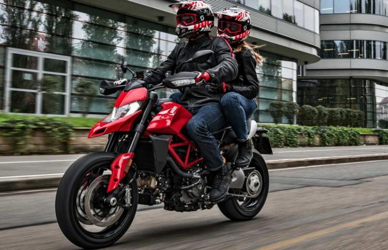 Ducati Hypermotard 950