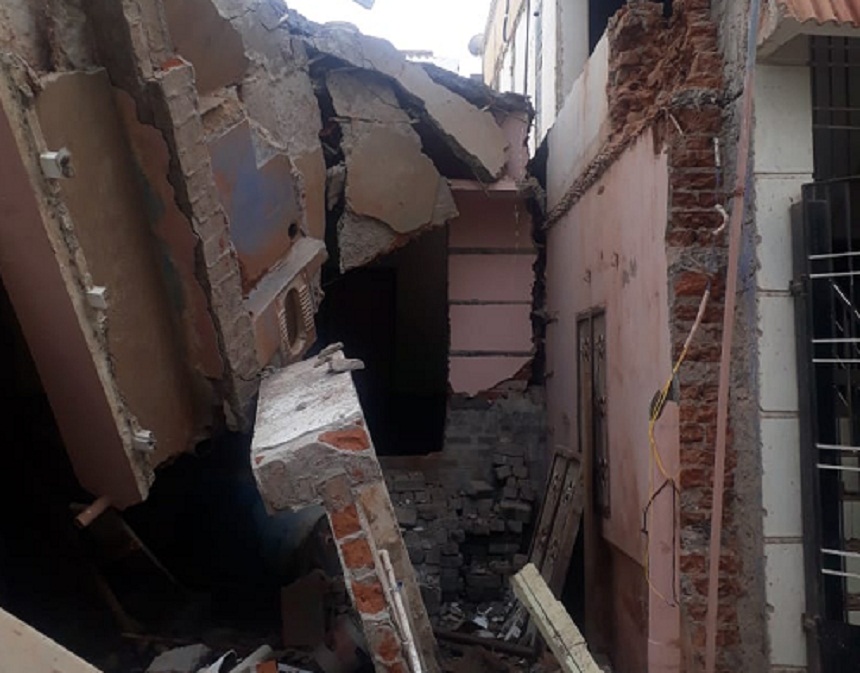 Four injured as building collapses