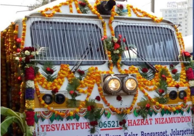 yesvantpur katra train