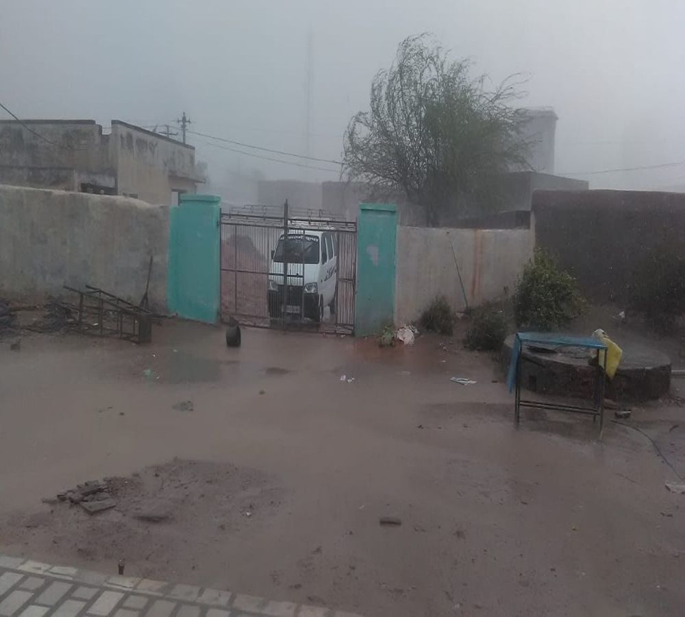 बीकानेर में चक्रवाती तूफान 'वायु' का असर, बदला मौसम का मिजाज