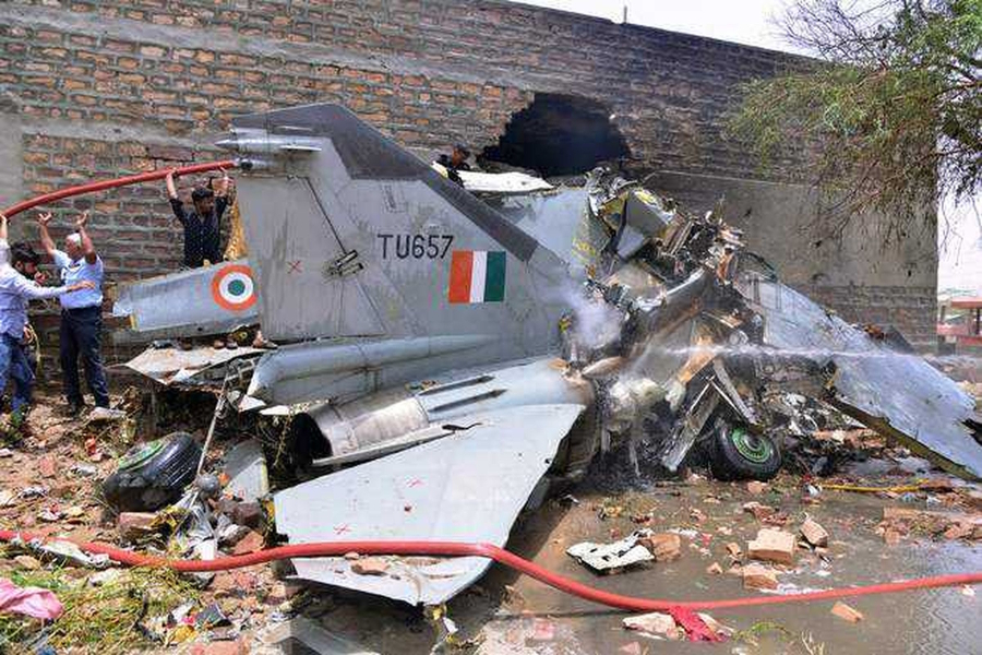 indian fighter plane crash