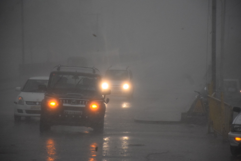 Pre-monsoon knock 13 june in Vindhya 