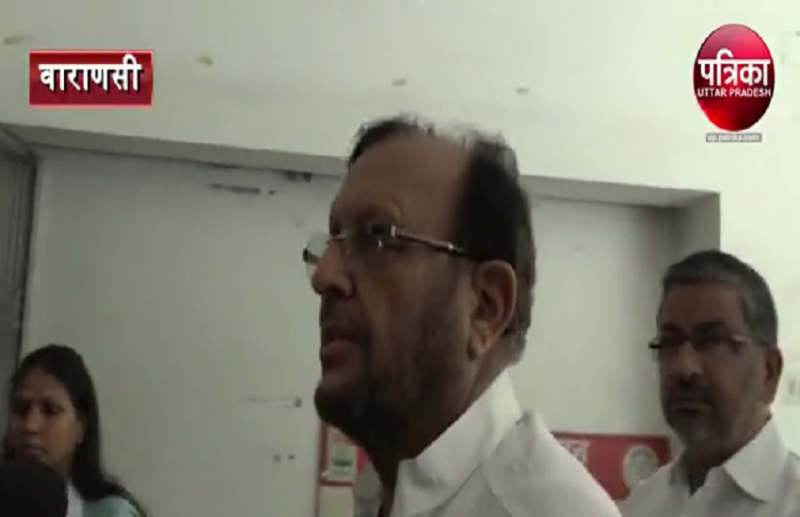 Minister Suresh Khanna