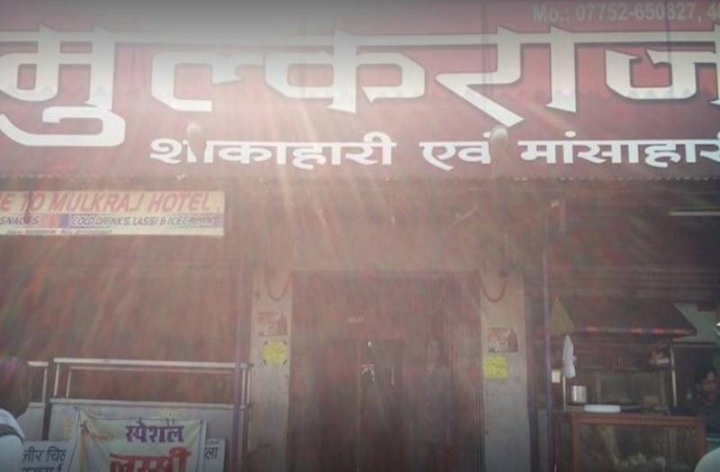 two people beaten on complaining for bad food in hotel mulkraj