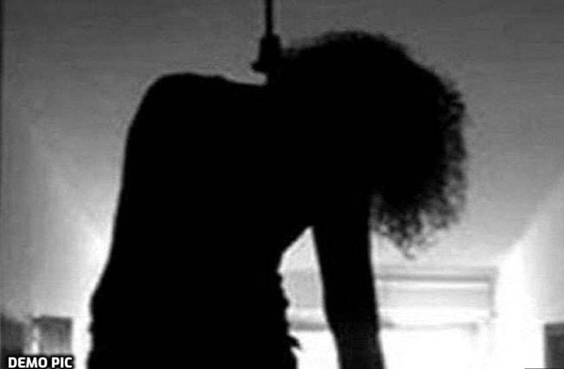 Young Girl Suicide In Alwar