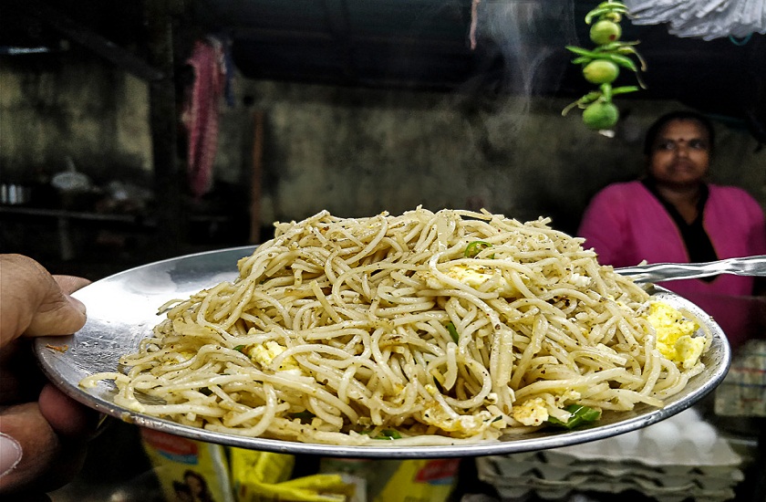 haryana 3 year old lungs damaged after eating roadside Chow mein