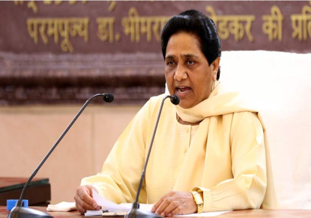 Mayawati targets Samajwadi Party Yadav Muslim vote bank
