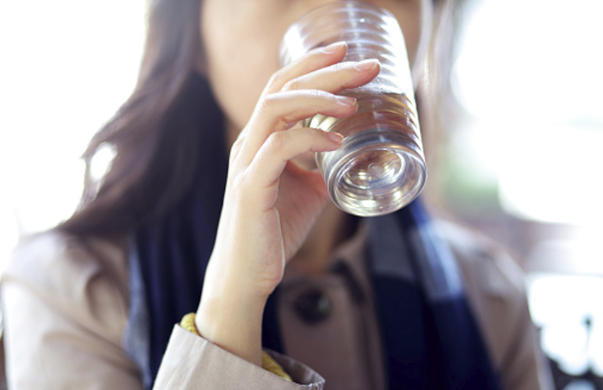 drink water