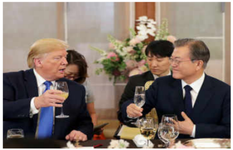 डोनाल्ड ट्रंप और मून जे-इन