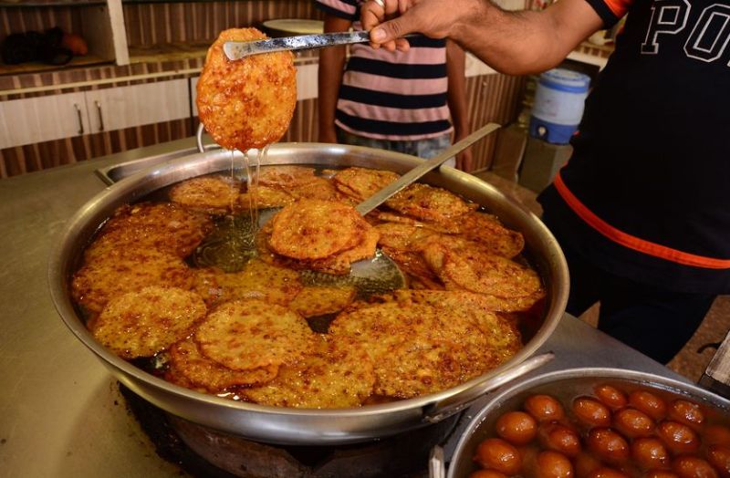 देश-दुनिया तक पहुंच रहे रस से लबरेज पुष्कर के मालपुए