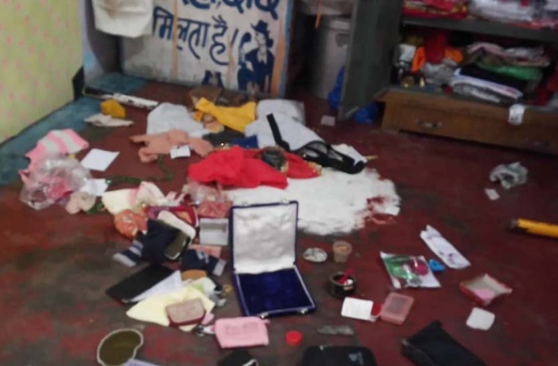 jewelery-and-cash-across-the-country