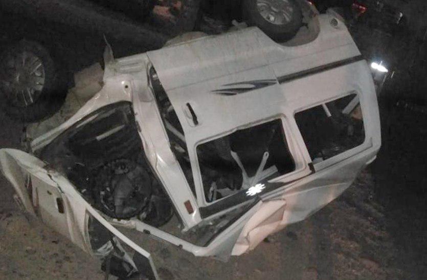 van accident in jammu