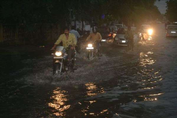  heavy rain in kota
