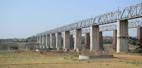 Construction of 3rd Railway Bridge on Chambal ..... View Photos