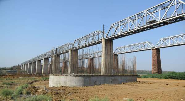 Construction of 3rd Railway Bridge on Chambal ..... View Photos